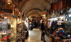 Kemeraltı’nın İçinde Saklı Bir Durak: Kızlarağası Hanı