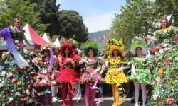 İzmir'de Baharın En Renkli Hali: Bayındır Çiçek Festivali