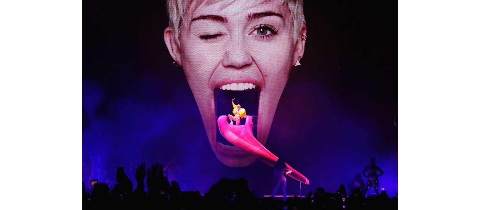 İnternet Unutmuyor : Miley Cyrus ve Disney